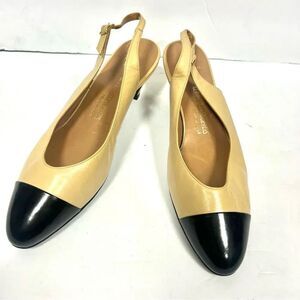 Allen Edmonds Beige Leather Slingback Pumps with Black Cap Toe